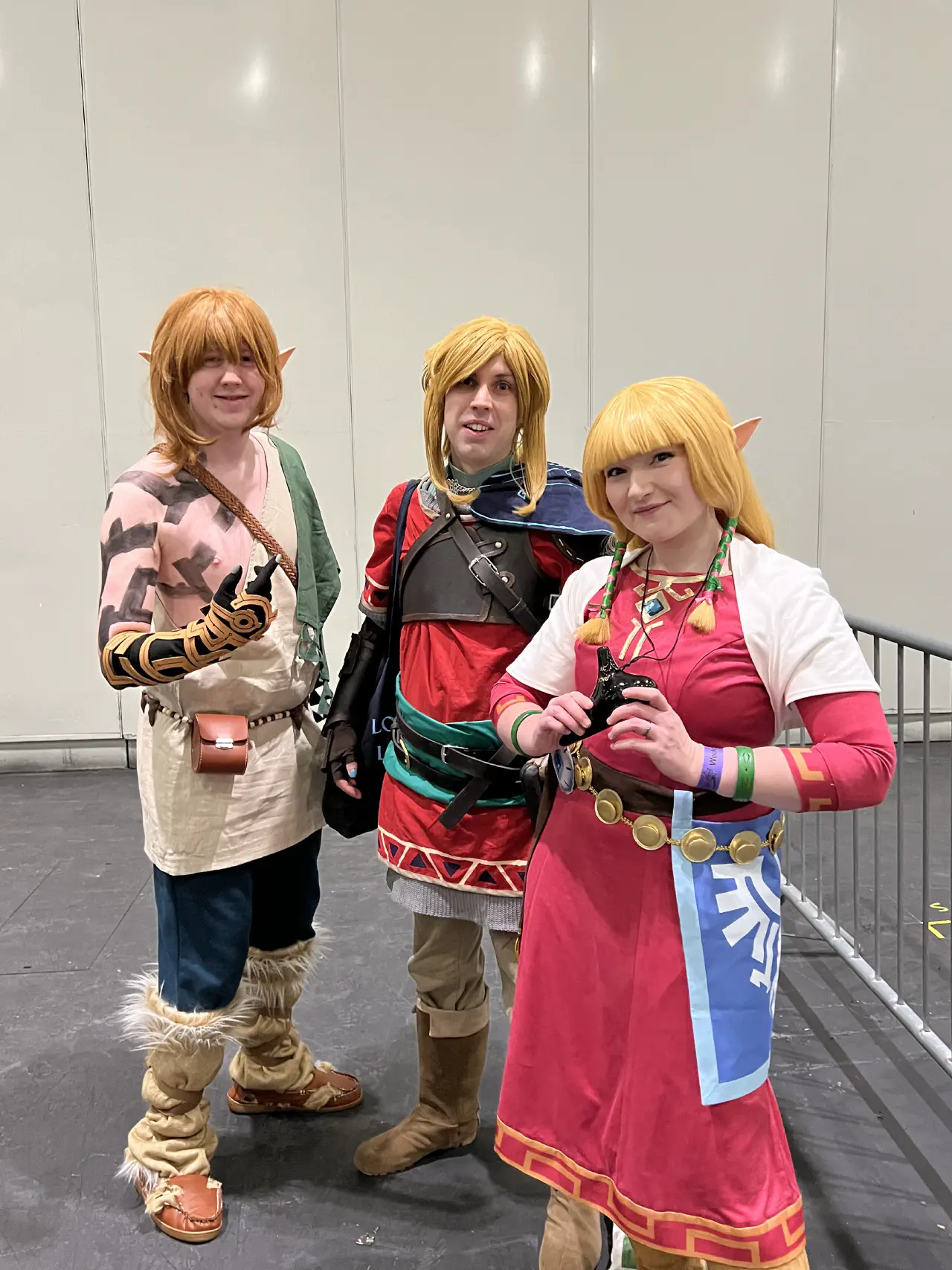 The Zelda, Tears of the Kingdom Link and myself dressed as Breath of the Wild Link in the ticket check hall at the Excel.